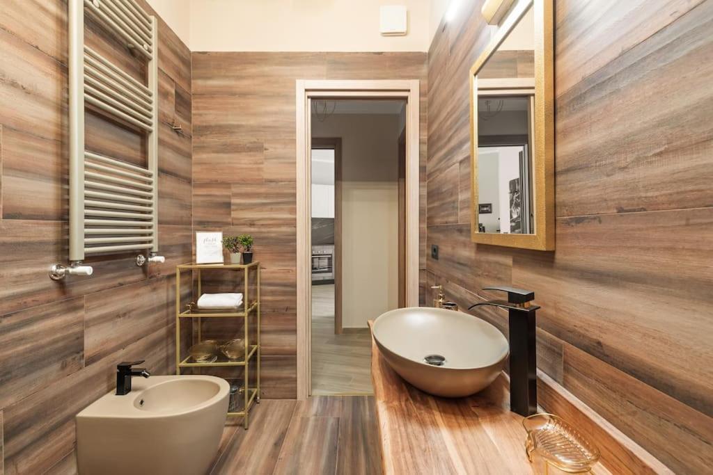 Charming Trastevere One Apartment Rome